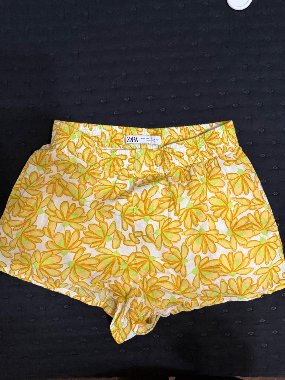 Zara Yellow Floral High-Waist Women’s Shorts